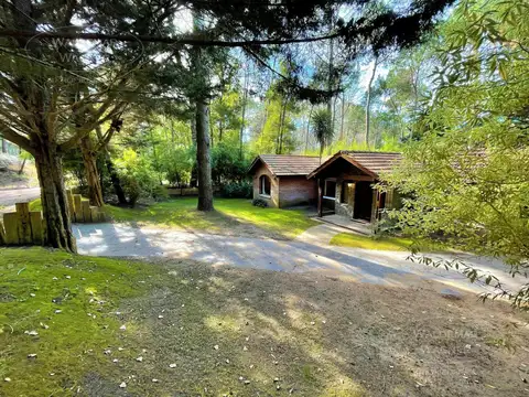 Casa en Venta con 5 cocheras