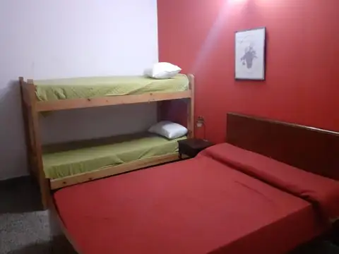 Casa en Venta con 5 cocheras