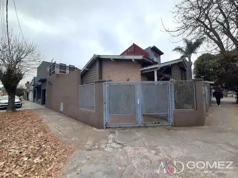 Depto Tipo Casa en Venta de 4 ambientes