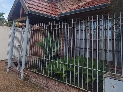 Casa en Venta en Quilmes Oeste, USD 165.000