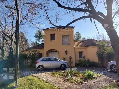 Casa en Venta de 3 dormitorios