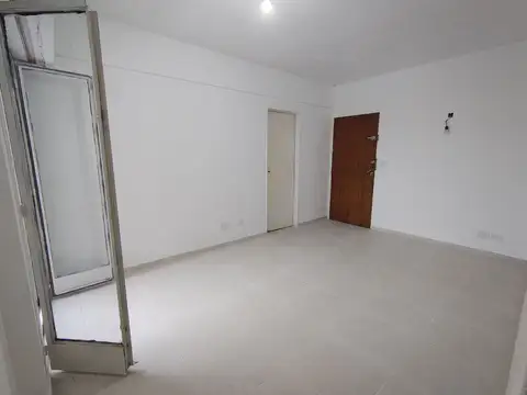 Oficina en Alquiler en Lomas de Zamora, $ 800.000