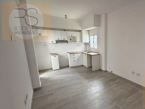 Depto Tipo Casa en Alquiler de 2 dormitorios
