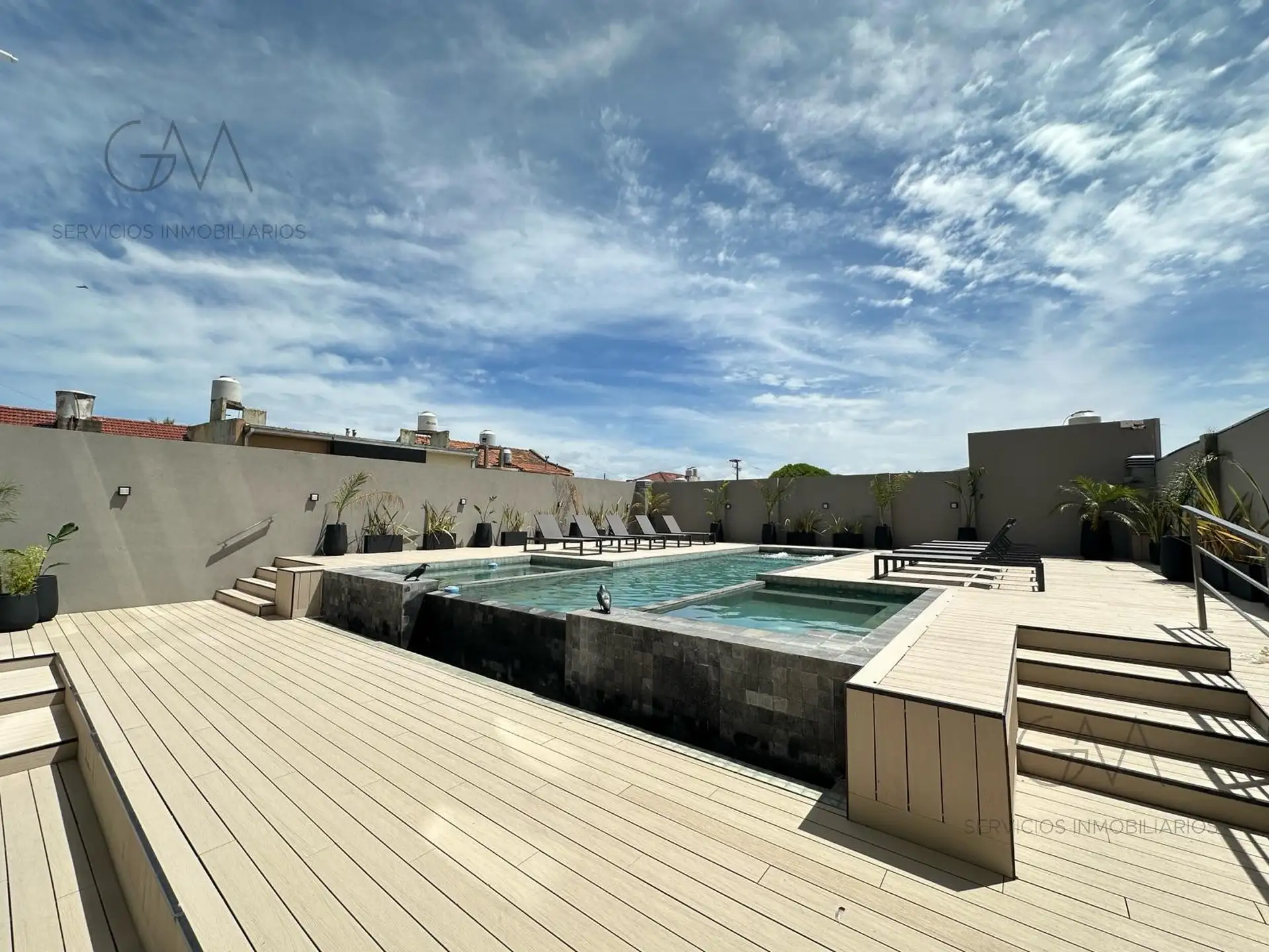 Departamento 3 amb a estrenar, 87m² con cochera y vista al mar — Av. Félix U. Camet