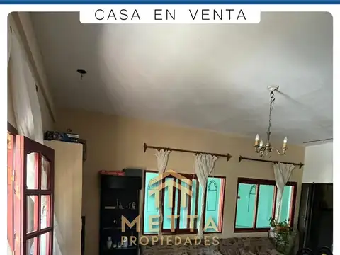 Casa en  Venta - Macro centro