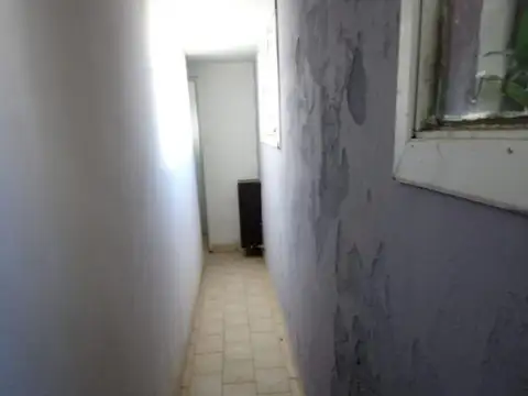 Galpon en Venta 52  mts Fondo