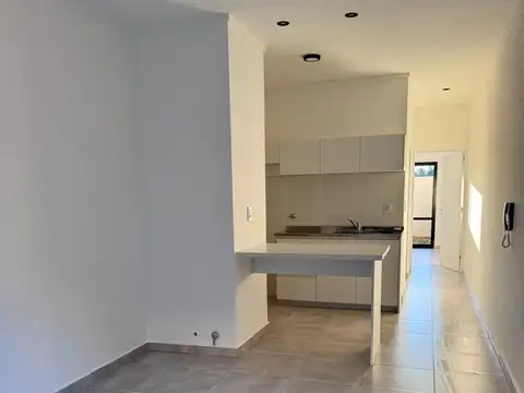 Departamento en Alquiler en Esperanza, $ 550.000