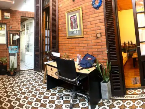 Av. Rivadavia 10100, Piso PB