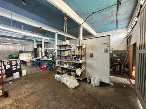 VENTA DE GALPON DEPOSITO EN ITUZAINGO OPORTUNIDAD 