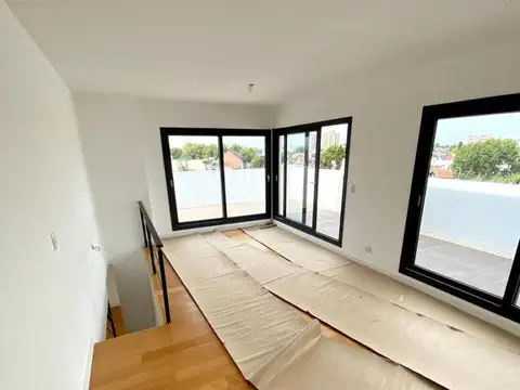 Departamento en Venta de 4 dormitorios