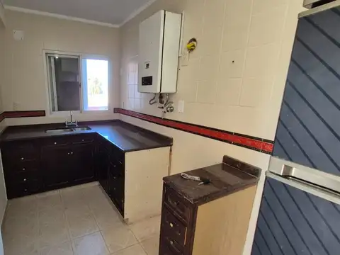 VENTA DEPTO 4 DORMITORIOS, A 100 M DE AV FREYRE 