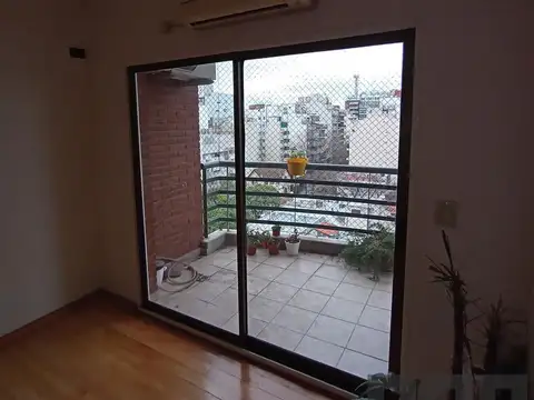 Departamento en Alquiler con 1 cocheras