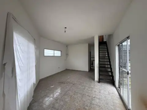 Casa en Venta en Melchor Romero, USD 80.000