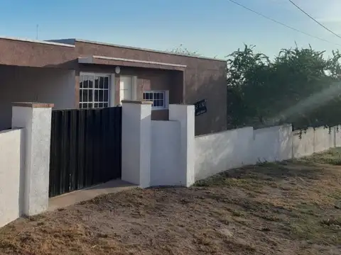 Pechito Colorado 200