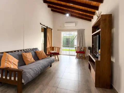 Casa en Alquiler en Funes, $ 1.000.000