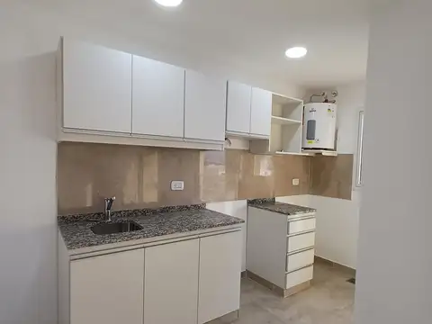 Departamento en Alquiler en Presidencia Roque Saenz Peña, $ 700.000