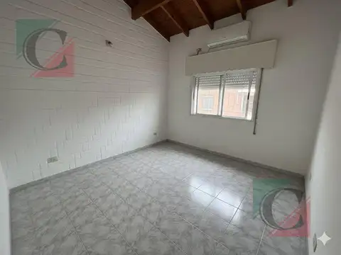 Depto Tipo Casa en Venta de 1 dormitorio