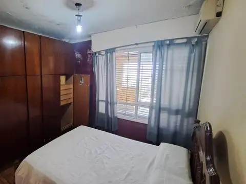Llerena 781