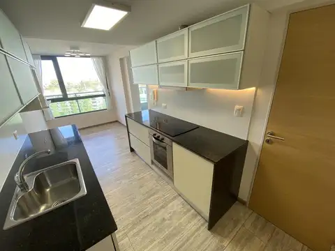 Departamento en Alquiler con 2 cocheras