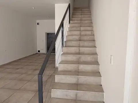 LOCAL COMERCIAL EN ALQUILER  AV. DONATO ÁLVAREZ 9956