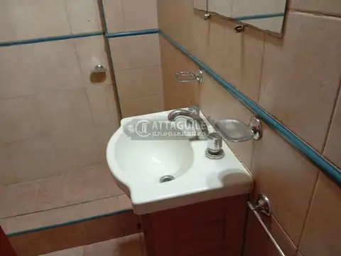 Depto Tipo Casa 2 ambientes con 1 baño