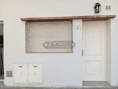 Depto Tipo Casa en Alquiler de 2 ambientes