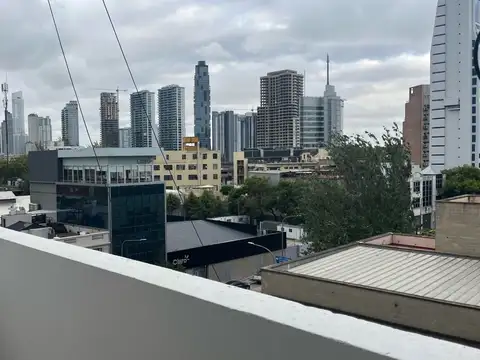 VENTA DEPARTAMENTO LA BOCA SAN TELMO PUERTO MADERO PISO ALTO CON BALCON