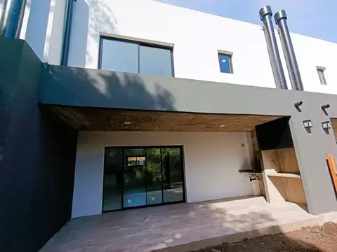 Casa - Venta - Argentina, Malvinas Argentinas - Alvarez Jonte 3959