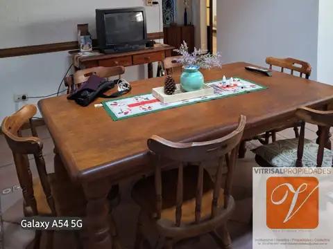 Depto Tipo Casa 4 ambientes con 2 baños
