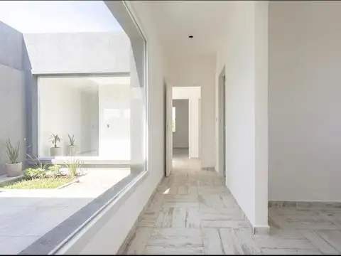 Casa en Venta al Este