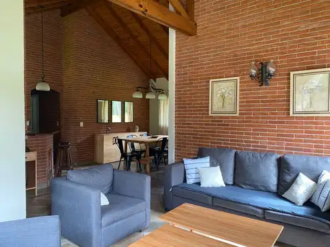 Casa en Alquiler - Zona: Pinamar Norte / REF: 8265