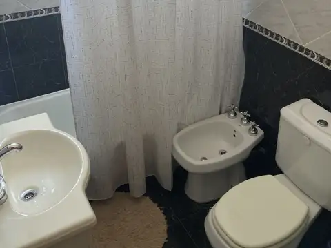 Depto Tipo Casa en Venta con 1 cocheras