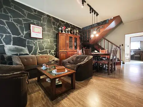 Martín Fernandez D'Oliveira 3700