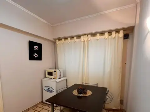 Departamento en Alquiler Temporal en Plaza Colon, $ 65.000