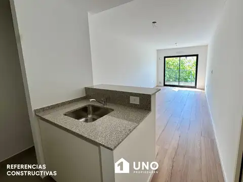 9 de Julio y Laprida - Amplio Dpto de 1 Dormitorio Externo. Cochera disponible.