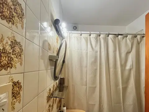 Casa en Venta en Flores, USD 160.000