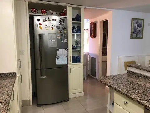 CASA 4 AMBIENTES  PISCINA ESCUCHA OFERTA