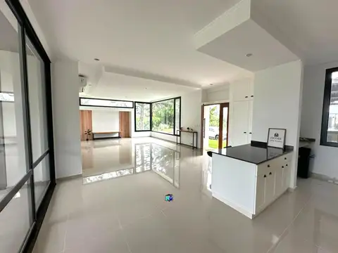 Casa en Alquiler