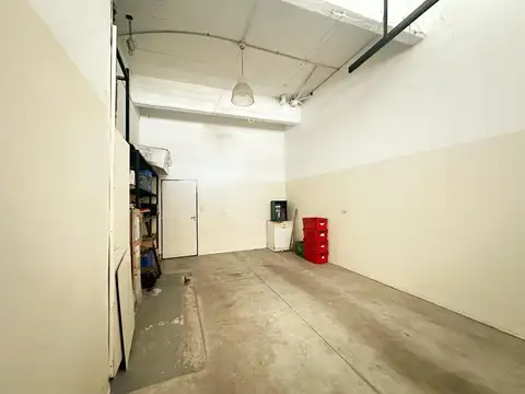 VENTA DEPTO 3 AMBIENTES CON GALPÓN LANÚS OESTE