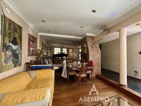 Casa en Venta en Barrio Parque, USD 298.000