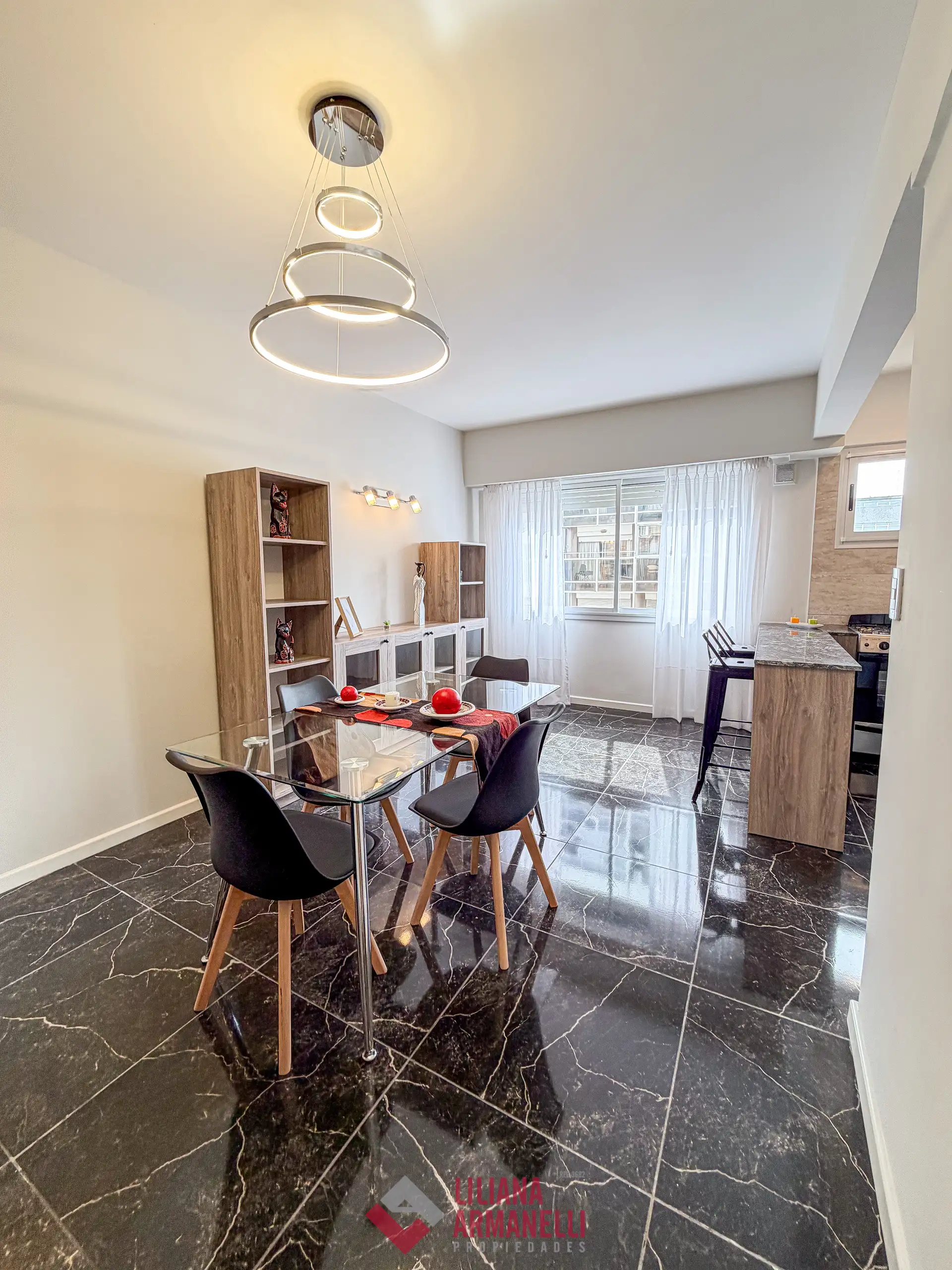 Depto 2 amb reciclado, 50m² — Centro