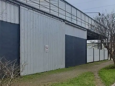 Galpón en alquiler Areco centro