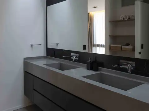 Casa en Venta en Terralagos, USD 850.000