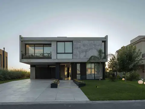 Casa en Venta al Noreste