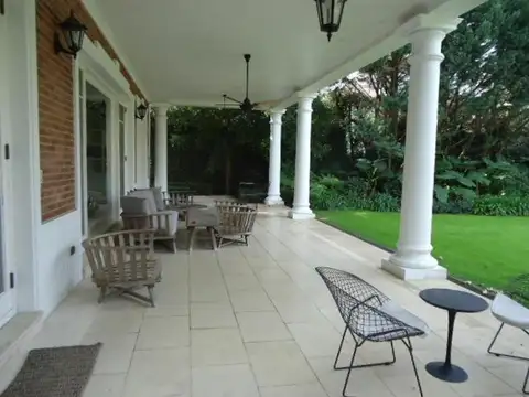 Casa en Venta de 8 dormitorios