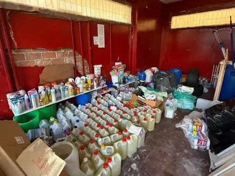 RETASADO LOCAL EN VENTA 