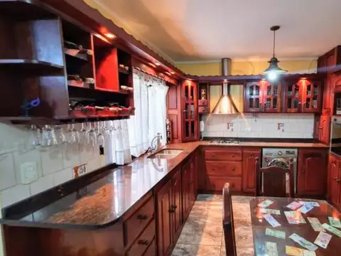 Lacarra 300, Piso PB