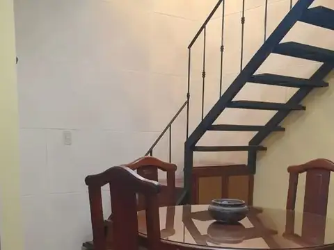 Depto Tipo Casa en Venta en Velez Sarsfield, USD 115.000