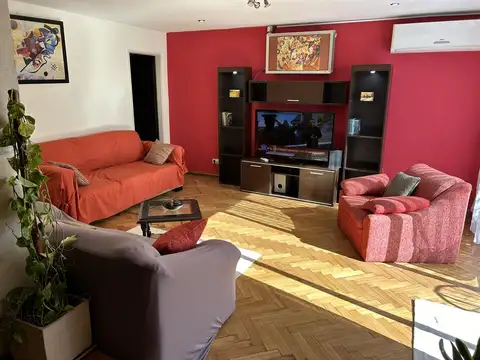 Jorge Luis Borges al 2400