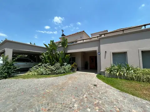 Casa en Alquiler de 5 dormitorios